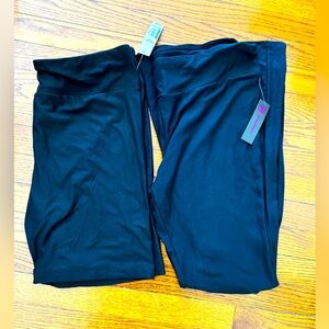 Bundle of 2 No Boundaries shorts & leggings Sz. XXL (NWT)
